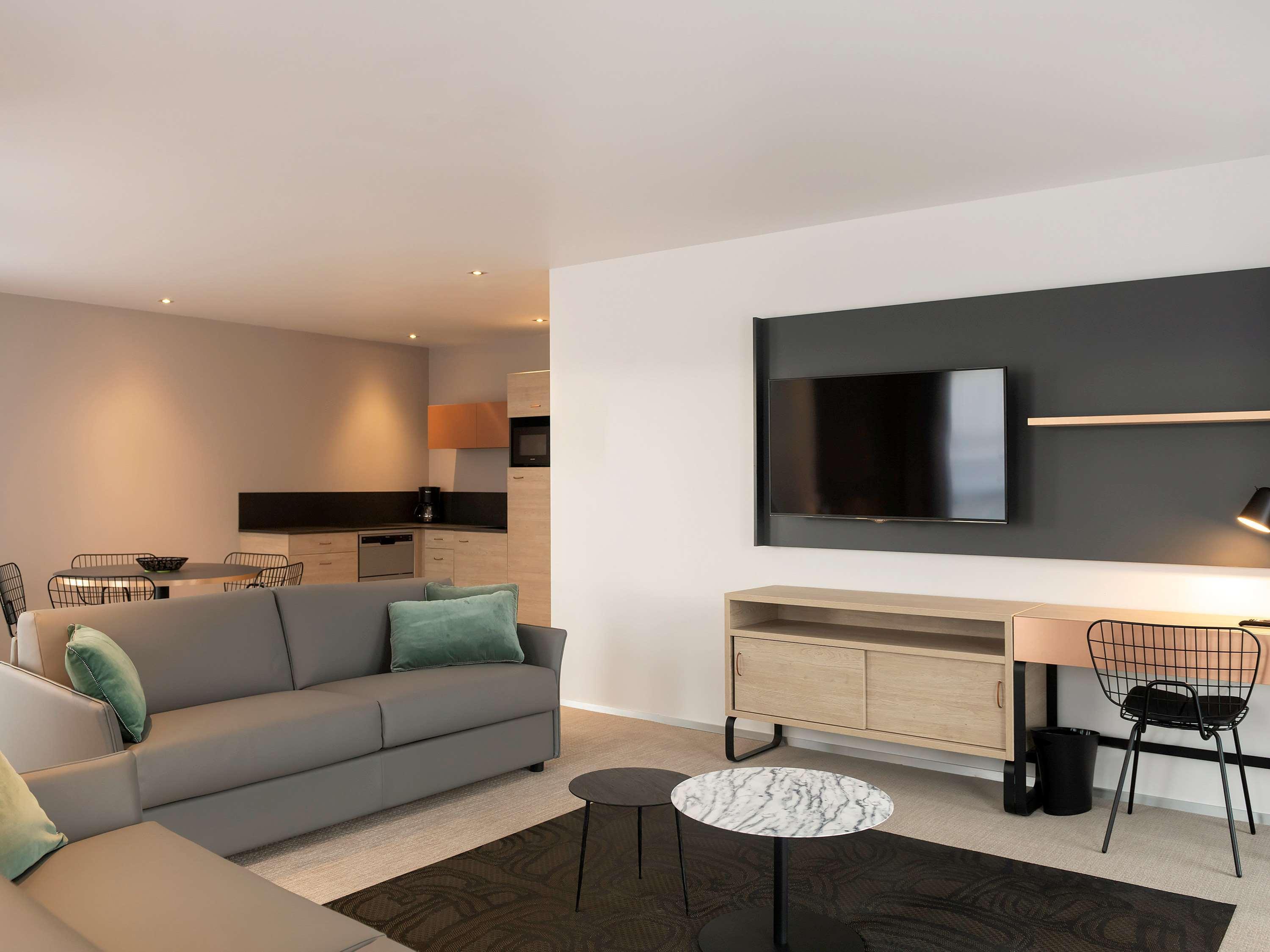 Aparthotel & Spa Adagio Ванн Экстерьер фото